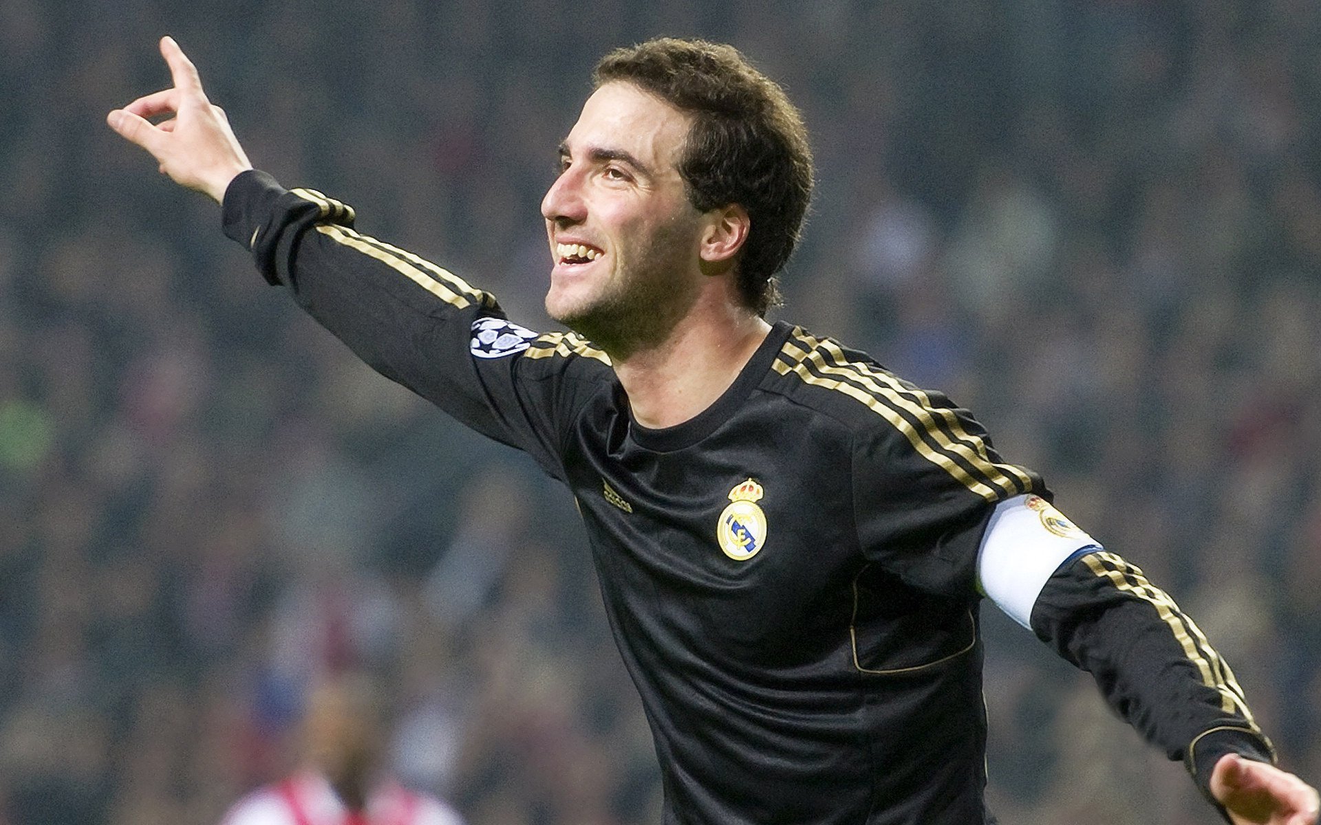 从巴兰基亚到世界之巅，路易斯·迪亚斯在2026世界杯接管比赛，哥伦比亚以火力压制终结巴西时代